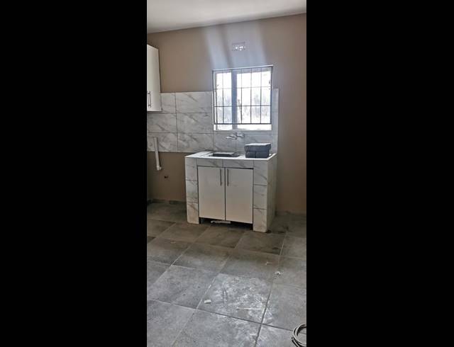 1 BEDROOM PROPERTY TO RENT IN ROSETTENVILLE